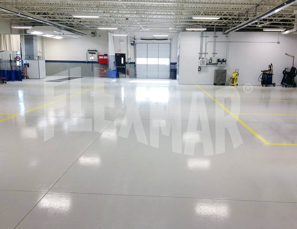 10947295_405286036300225_6346551901891358246_n collision care solid color coating